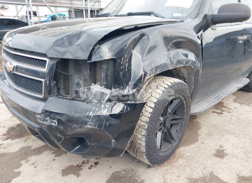 Photo 6 of 2011 Chevrolet Tahoe COMMERCIAL FLEET (VIN 1GNLC2E00BR325388)