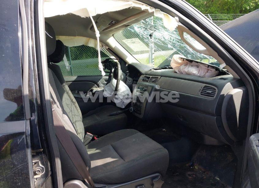 Photo 5 of 2013 Chevrolet Tahoe COMMERCIAL FLEET (VIN 1GNLC2E00DR265941)