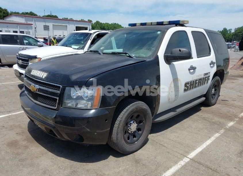 Photo 2 of 2013 Chevrolet Tahoe COMMERCIAL FLEET (VIN 1GNLC2E00DR337995)