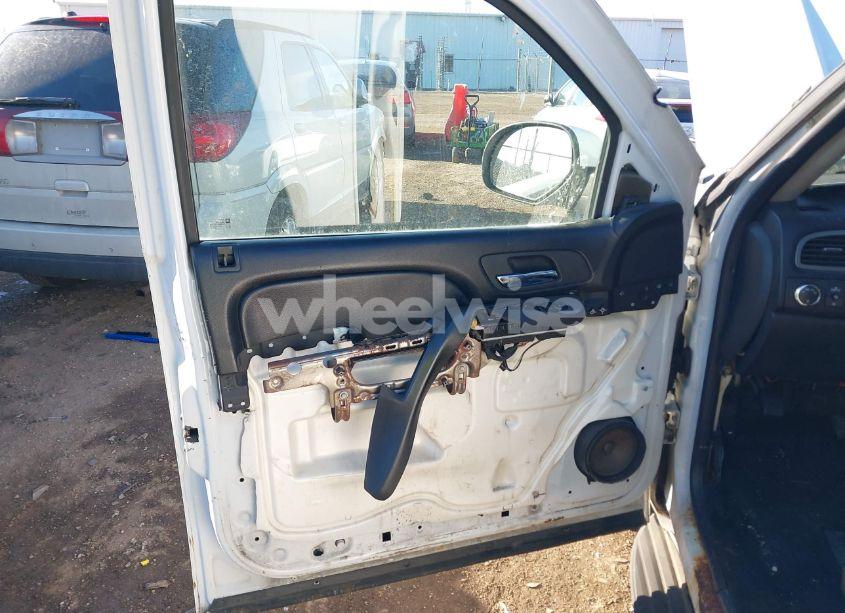 Photo 17 of 2011 Chevrolet Tahoe COMMERCIAL FLEET (VIN 1GNLC2E01BR175260)