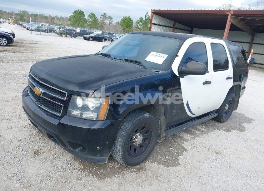 Photo 2 of 2013 Chevrolet Tahoe COMMERCIAL FLEET (VIN 1GNLC2E01DR286720)