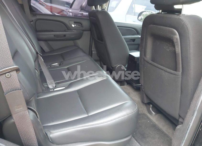 Photo 8 of 2014 Chevrolet Tahoe COMMERCIAL FLEET (VIN 1GNLC2E01ER162903)