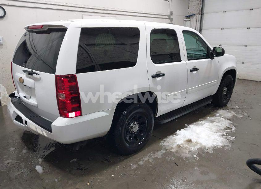 Photo 4 of 2014 Chevrolet Tahoe COMMERCIAL FLEET (VIN 1GNLC2E01ER182083)