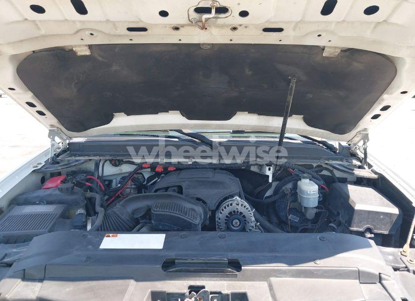 Photo 10 of 2011 Chevrolet Tahoe COMMERCIAL FLEET (VIN 1GNLC2E02BR325621)