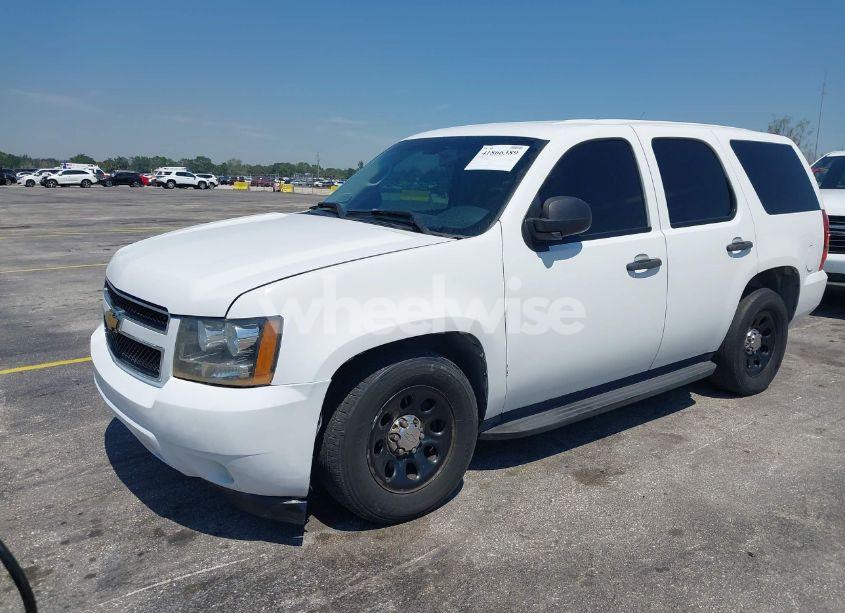 Photo 2 of 2011 Chevrolet Tahoe COMMERCIAL FLEET (VIN 1GNLC2E02BR325621)