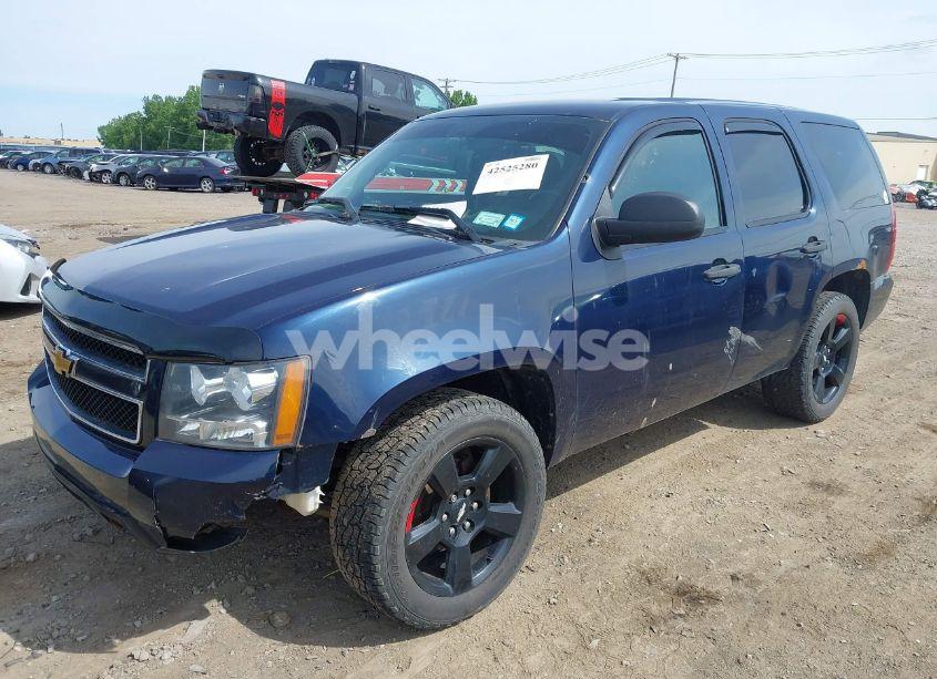 Photo 2 of 2012 Chevrolet Tahoe COMMERCIAL FLEET (VIN 1GNLC2E02CR315009)