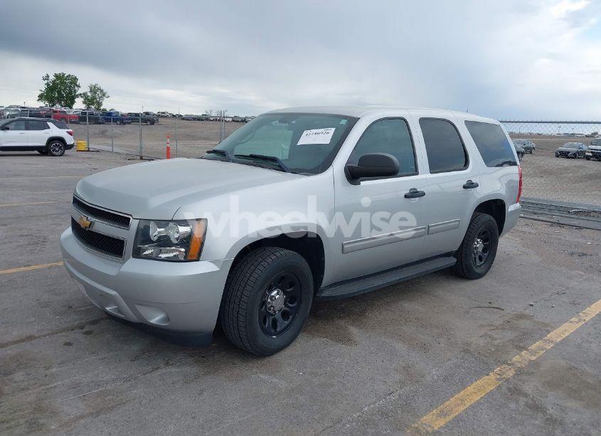 Photo 2 of 2013 Chevrolet Tahoe COMMERCIAL FLEET (VIN 1GNLC2E04DR264890)