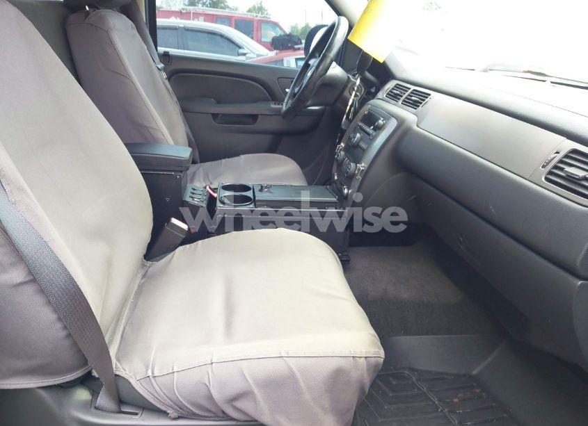 Photo 5 of 2014 Chevrolet Tahoe COMMERCIAL FLEET (VIN 1GNLC2E05ER164489)