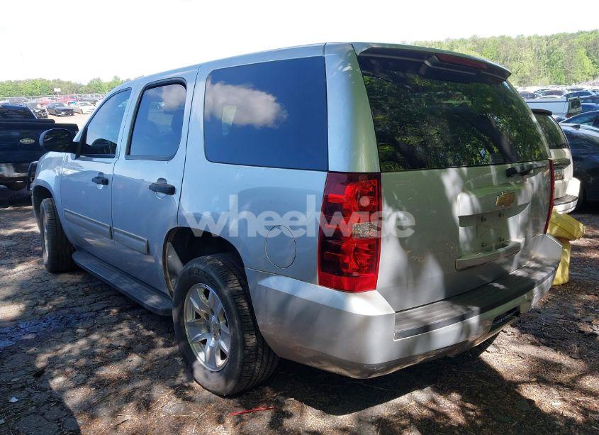Photo 3 of 2014 Chevrolet Tahoe COMMERCIAL FLEET (VIN 1GNLC2E05ER165657)