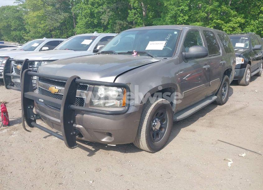 Photo 2 of 2012 Chevrolet Tahoe COMMERCIAL FLEET (VIN 1GNLC2E07CR187432)