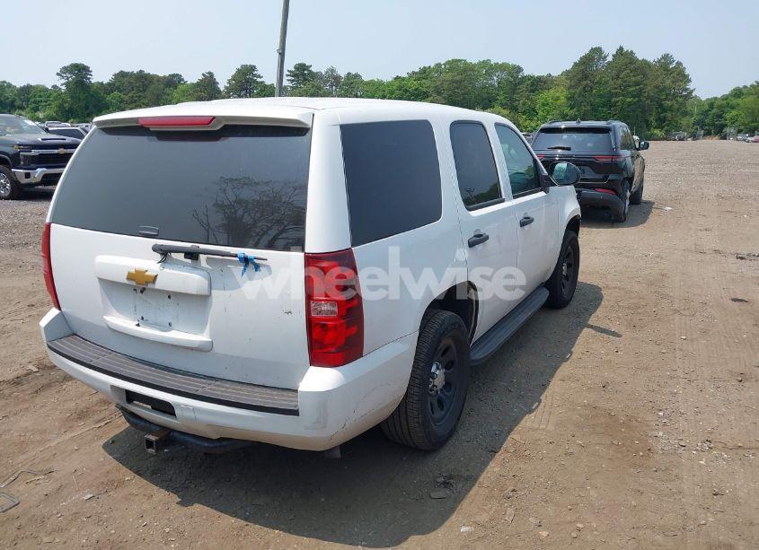 Photo 4 of 2014 Chevrolet Tahoe POLICE (VIN 1GNLC2E07ER228838)