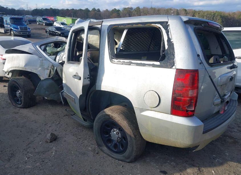 Photo 3 of 2014 Chevrolet Tahoe COMMERCIAL FLEET (VIN 1GNLC2E08ER161182)