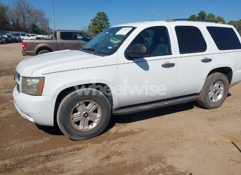 Photo 2 of 2012 Chevrolet Tahoe COMMERCIAL FLEET (VIN 1GNLC2E09CR185598)