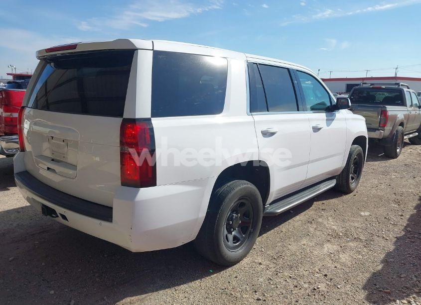 Photo 4 of 2018 Chevrolet Tahoe COMMERCIAL FLEET (VIN 1GNLCDEC0JR283440)