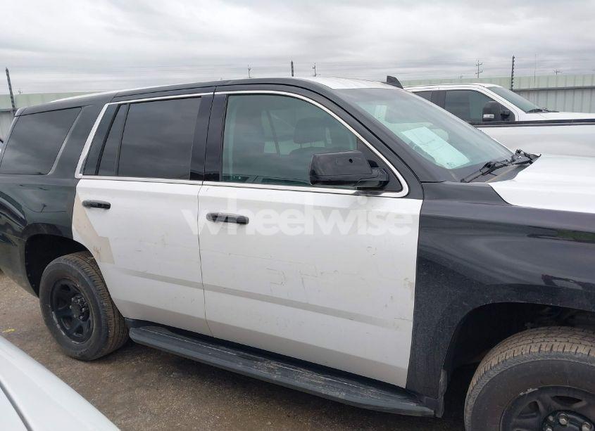 Photo 13 of 2019 Chevrolet Tahoe COMMERCIAL FLEET (VIN 1GNLCDEC0KR230710)