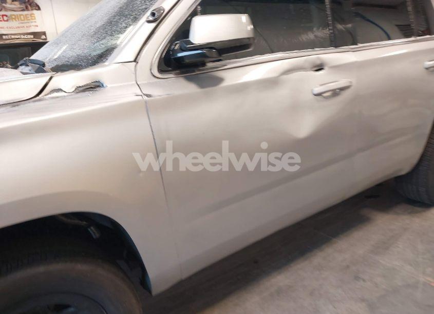 Photo 6 of 2019 Chevrolet Tahoe COMMERCIAL FLEET (VIN 1GNLCDEC2KR356485)