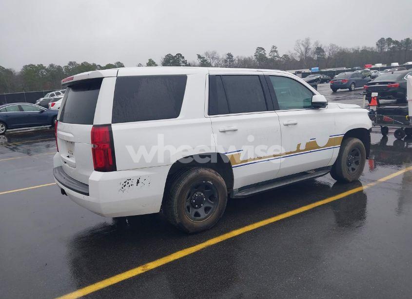 Photo 4 of 2019 Chevrolet Tahoe COMMERCIAL FLEET (VIN 1GNLCDEC4KR198330)