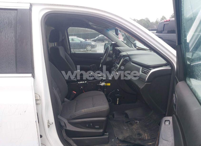 Photo 5 of 2019 Chevrolet Tahoe COMMERCIAL FLEET (VIN 1GNLCDEC4KR198330)