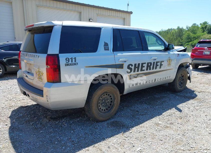 Photo 4 of 2019 Chevrolet Tahoe COMMERCIAL FLEET (VIN 1GNLCDEC4KR242441)