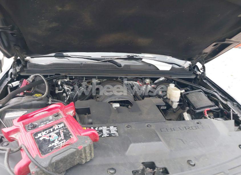 Photo 10 of 2018 Chevrolet Tahoe COMMERCIAL FLEET (VIN 1GNLCDEC6JR204921)