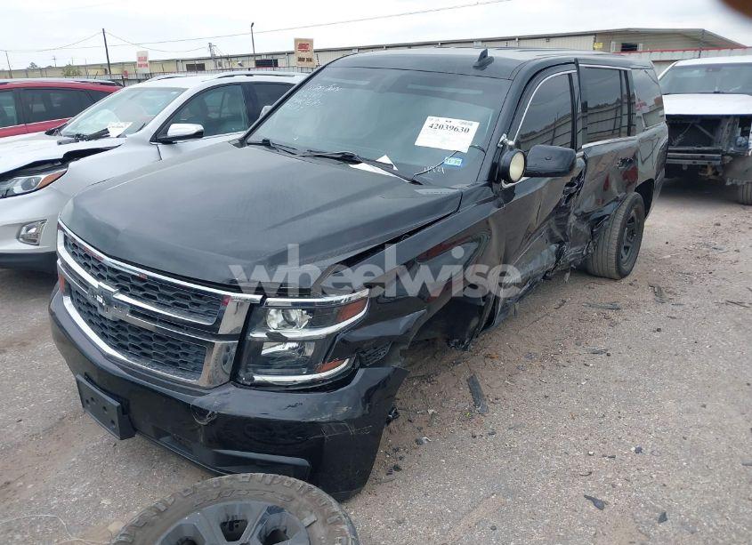 Photo 2 of 2018 Chevrolet Tahoe COMMERCIAL FLEET (VIN 1GNLCDEC6JR204921)
