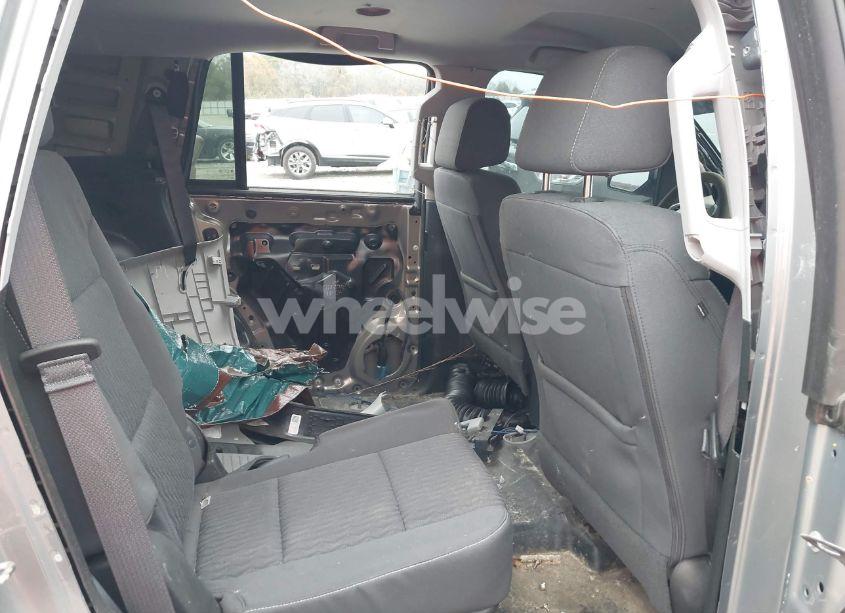 Photo 8 of 2019 Chevrolet Tahoe COMMERCIAL FLEET (VIN 1GNLCDEC9KR129777)