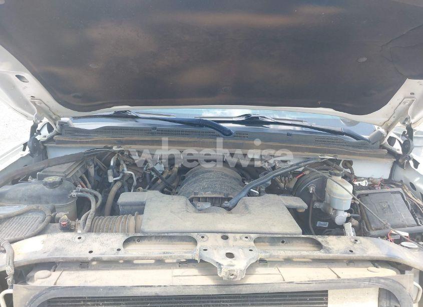 Photo 10 of 2020 Chevrolet Tahoe 2WD COMMERCIAL FLEET (VIN 1GNLCDECXLR154849)