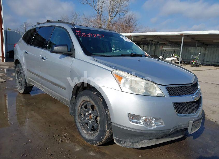 2010 Chevrolet Traverse LS (VIN 1GNLREED2AJ222490) main photo