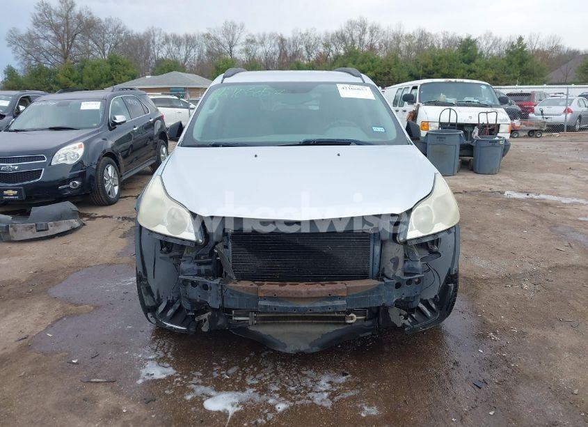 Photo 13 of 2010 Chevrolet Traverse LS (VIN 1GNLREED3AS113787)