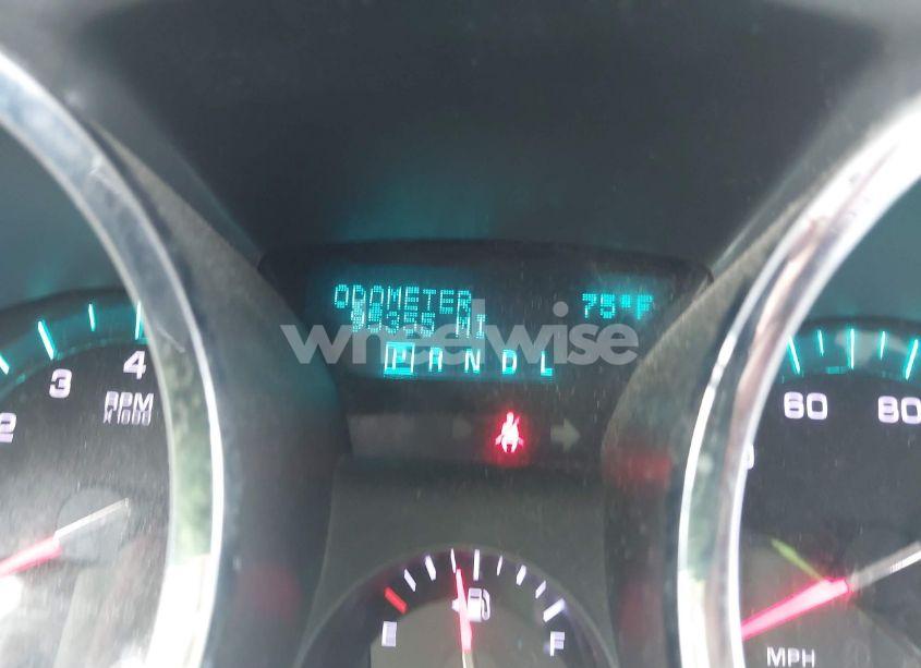 Photo 7 of 2010 Chevrolet Traverse LS (VIN 1GNLREED5AS116206)