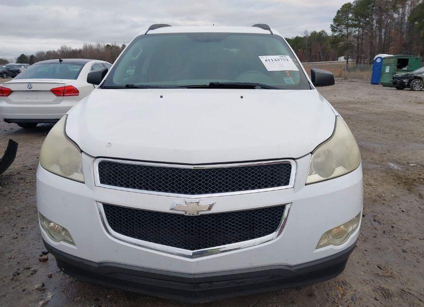 Photo 12 of 2010 Chevrolet Traverse LS (VIN 1GNLREEDXAS117433)