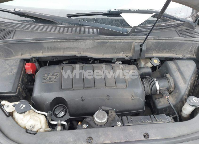 Photo 10 of 2010 Chevrolet Traverse LS (VIN 1GNLREEDXAS125421)