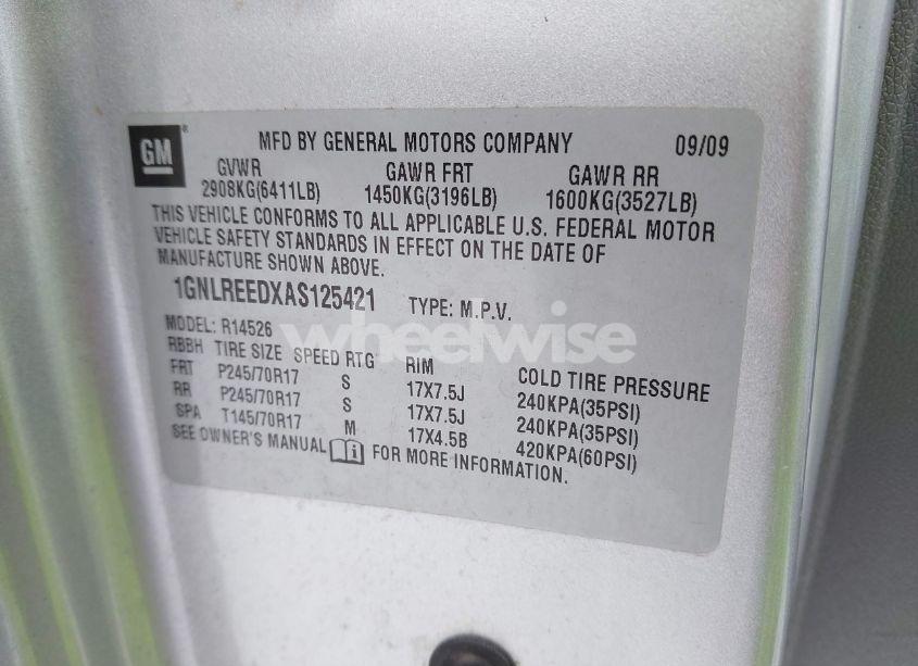 Photo 9 of 2010 Chevrolet Traverse LS (VIN 1GNLREEDXAS125421)