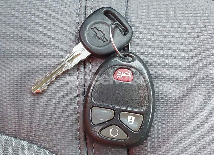 Photo 11 of 2010 Chevrolet Traverse LT (VIN 1GNLRFED0AS115616)