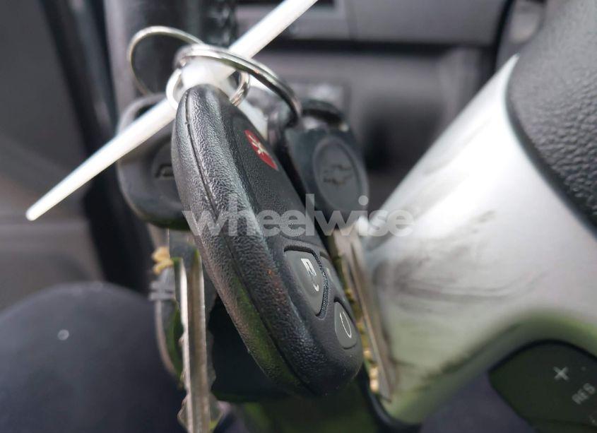 Photo 11 of 2010 Chevrolet Traverse LT (VIN 1GNLRFED1AJ243336)