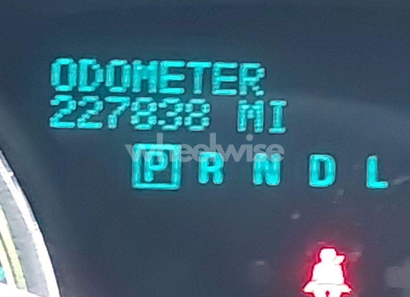 Photo 12 of 2010 Chevrolet Traverse LT (VIN 1GNLRFED1AJ243336)