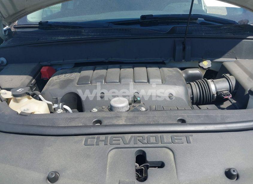Photo 10 of 2010 Chevrolet Traverse LT (VIN 1GNLRFED1AS130139)