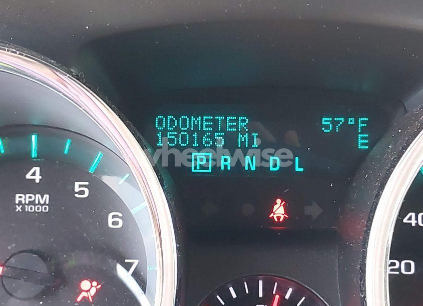 Photo 15 of 2010 Chevrolet Traverse LT (VIN 1GNLRFED1AS139729)