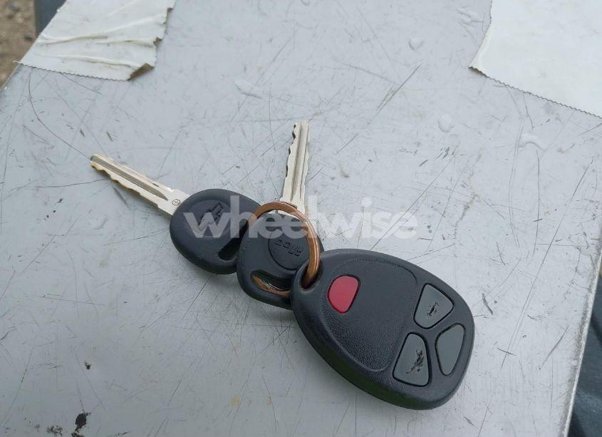 Photo 11 of 2010 Chevrolet Traverse LT (VIN 1GNLRFED4AS134038)