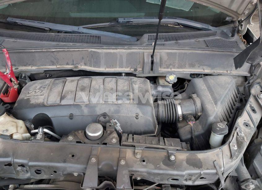 Photo 10 of 2010 Chevrolet Traverse LT (VIN 1GNLRFED4AS143368)