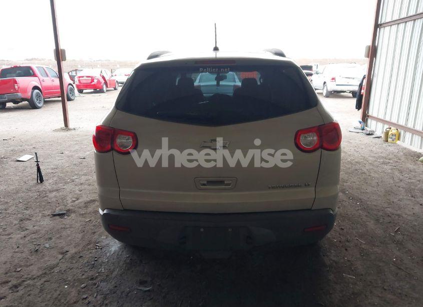 Photo 17 of 2010 Chevrolet Traverse LT (VIN 1GNLRFED4AS143368)