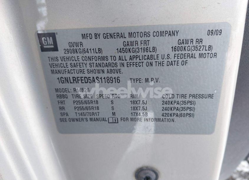 Photo 9 of 2010 Chevrolet Traverse LT (VIN 1GNLRFED5AS118916)