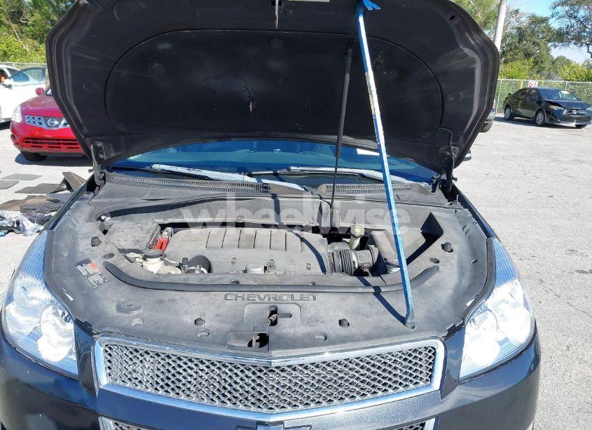 Photo 10 of 2010 Chevrolet Traverse LT (VIN 1GNLRFED5AS120133)