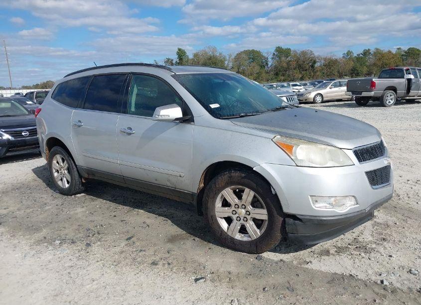 2010 Chevrolet Traverse LT (VIN 1GNLRFED5AS127602) main photo