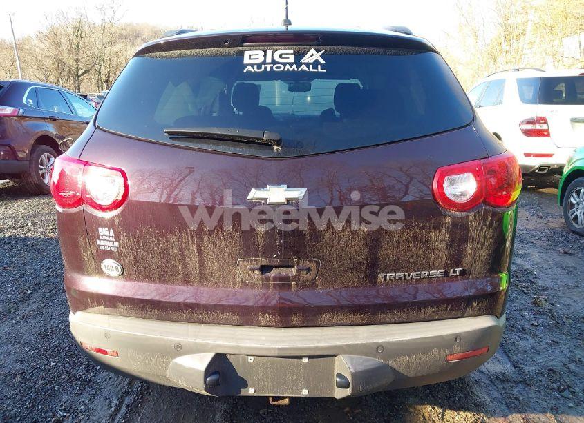 Photo 16 of 2010 Chevrolet Traverse LT (VIN 1GNLRFED5AS131410)