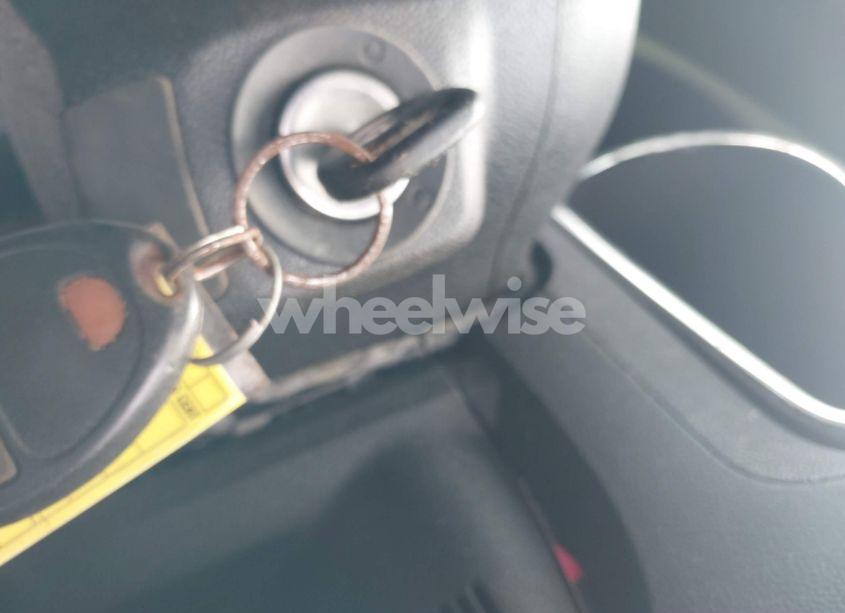 Photo 11 of 2010 Chevrolet Traverse LT (VIN 1GNLRFED6AJ261685)