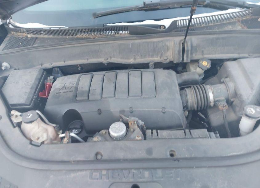 Photo 10 of 2010 Chevrolet Traverse LT (VIN 1GNLRFED8AS136858)
