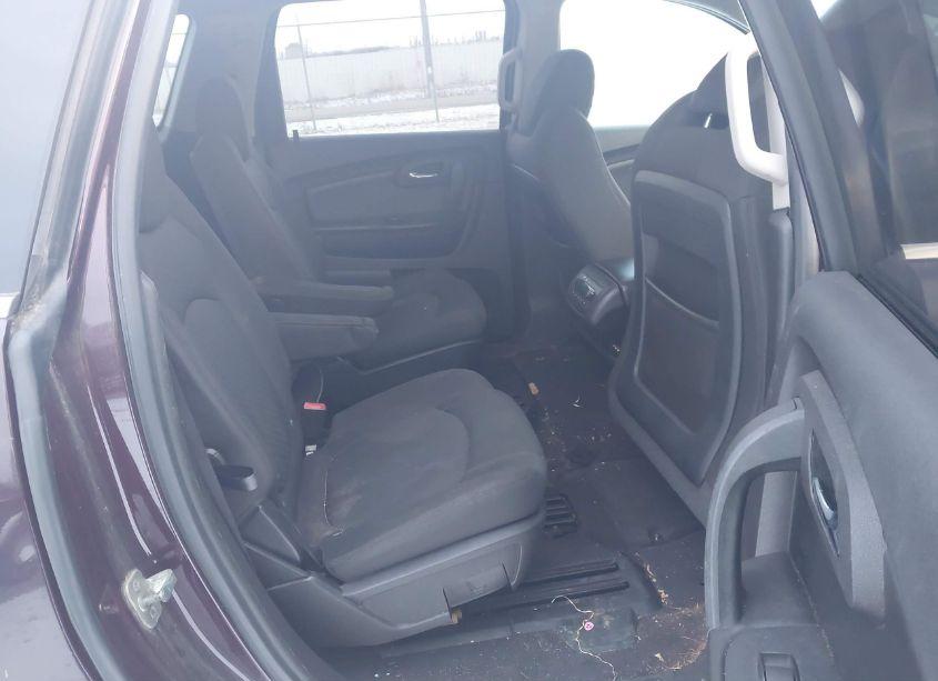 Photo 8 of 2010 Chevrolet Traverse LT (VIN 1GNLRFED8AS136858)