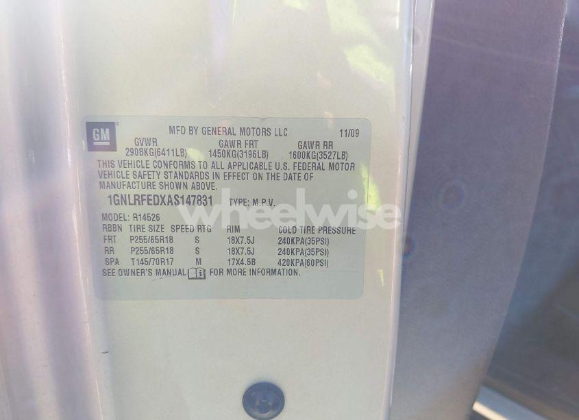 Photo 9 of 2010 Chevrolet Traverse LT (VIN 1GNLRFEDXAS147831)