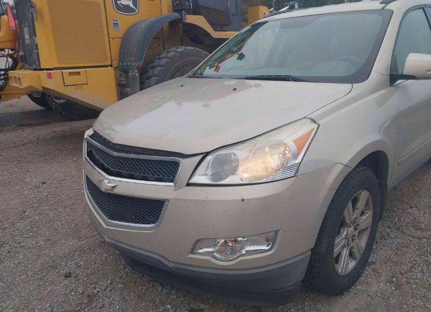 Photo 13 of 2010 Chevrolet Traverse LT (VIN 1GNLRGED0AS117288)